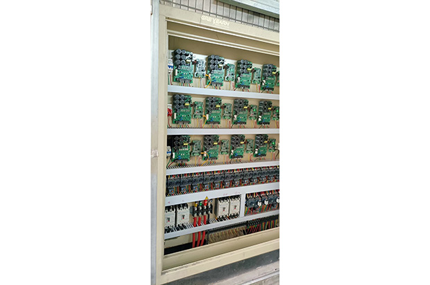 自動清洗機(jī)