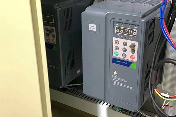 偏光片磨邊機(jī)